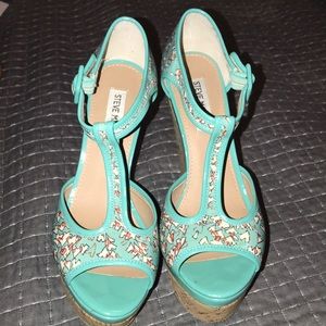 Women’s Platform Wedges!